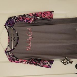 NWT Muddy Girl 3/4 Sleeve Top Size XL